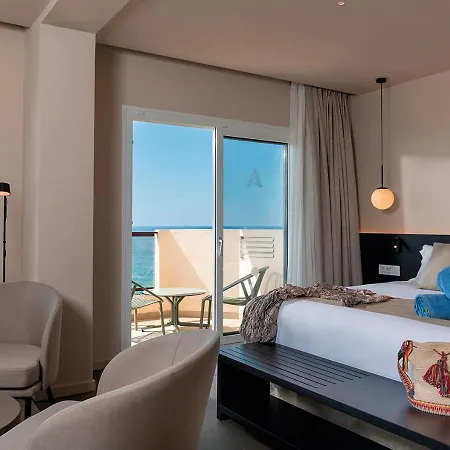Ξενοδοχείο Aqua Promenade & 4sup 4*