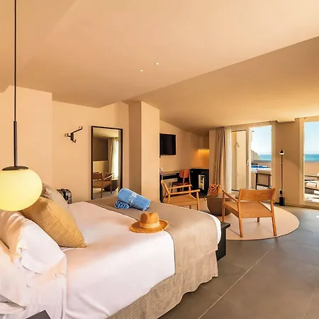 Aqua Promenade & 4sup 4*