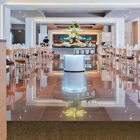 Hotel Aqua Promenade & 4sup