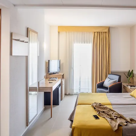 Aqua Promenade & 4sup فندق